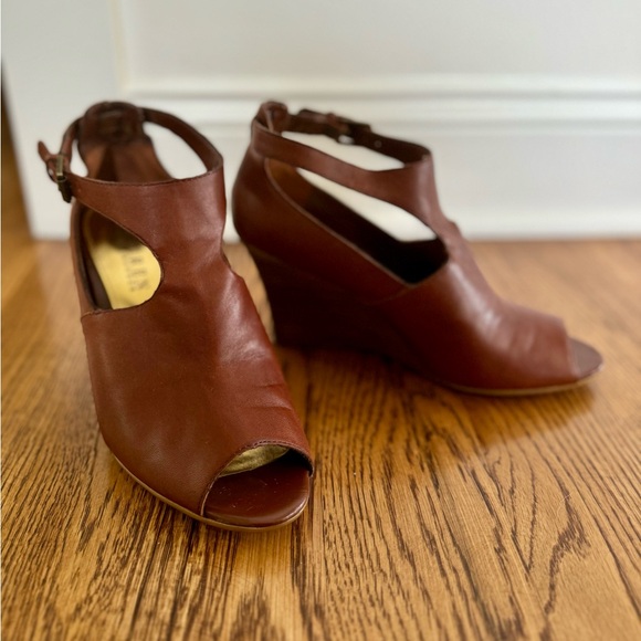 Lauren Ralph Lauren Brown Leather Wedge Sandals - Picture 1 of 5